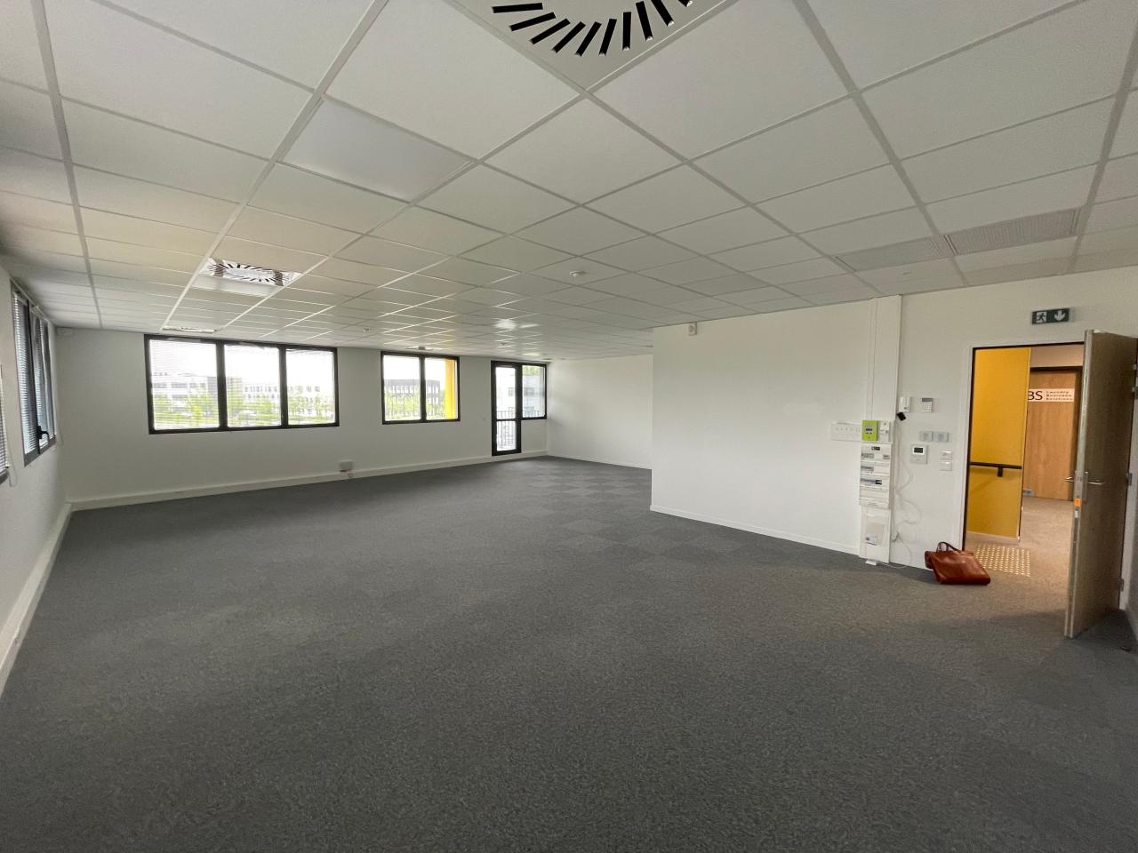 Bureau Isneauville 84m² Location Bureau Isneauville Seine-Maritime OLBUR2535788 1