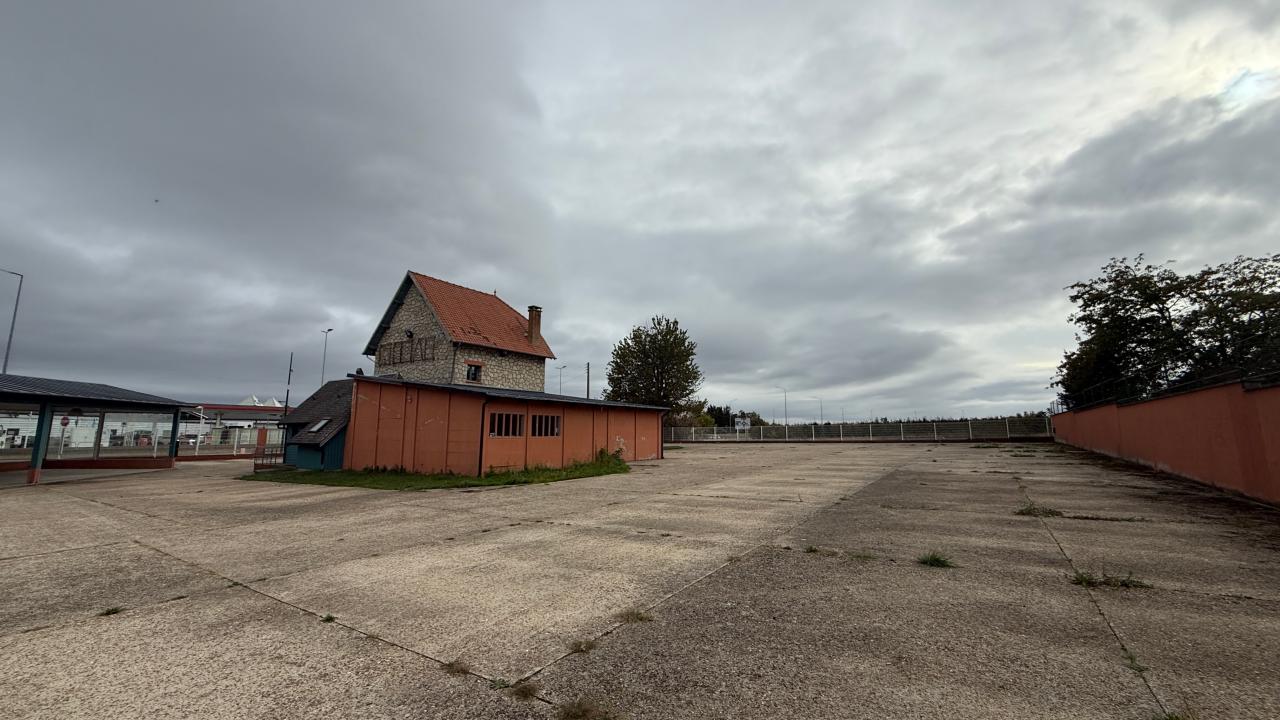 Location Local d'activité Orgeval OLACT2640459 1