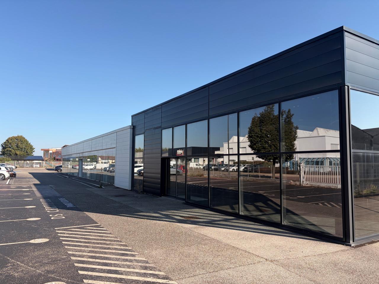 Local d'activité Bourg-en-Bresse 4465m² Vente Local d'activité Bourg-en-Bresse OVACT2645550 1