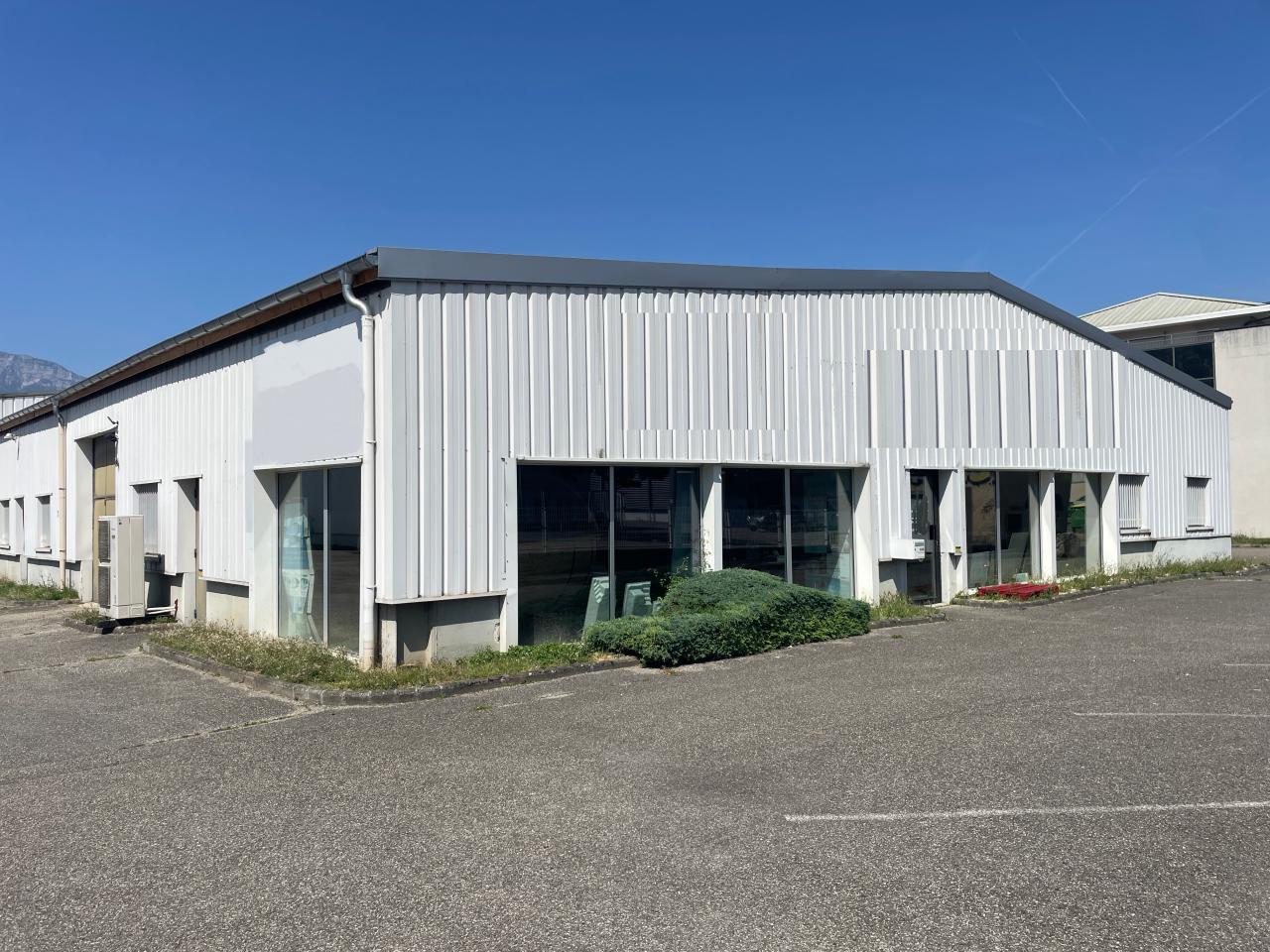 Local d'activité Saint-Martin-d'Hères 265m² Location Local d'activité Saint-Martin-d'Hères Isère OLACT2642707