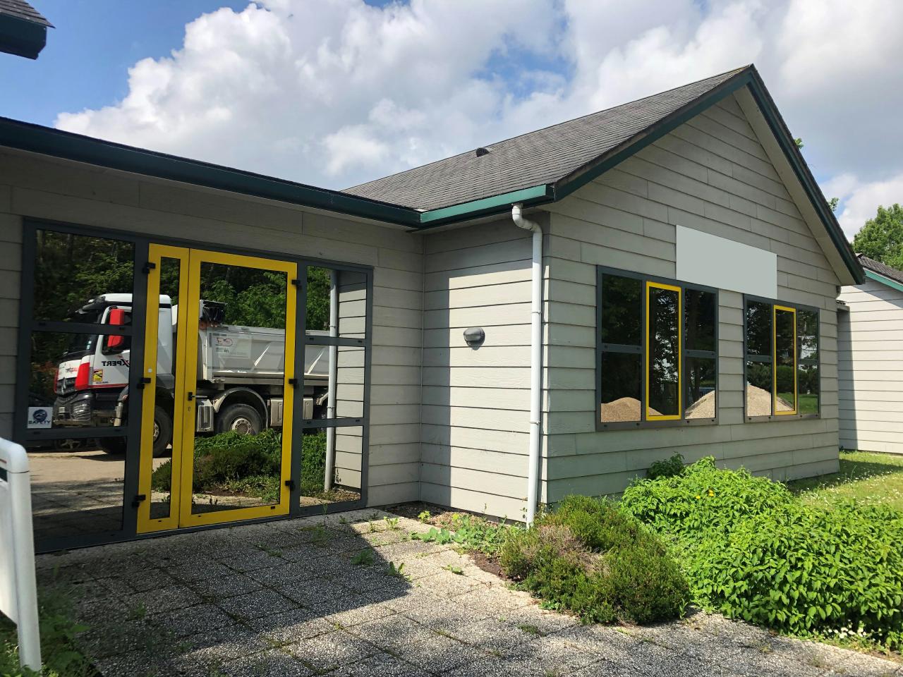 Bureau Saint-Jean-de-Braye 225m² Location Bureau Saint-Jean-de-Braye OLBUR2420633 1