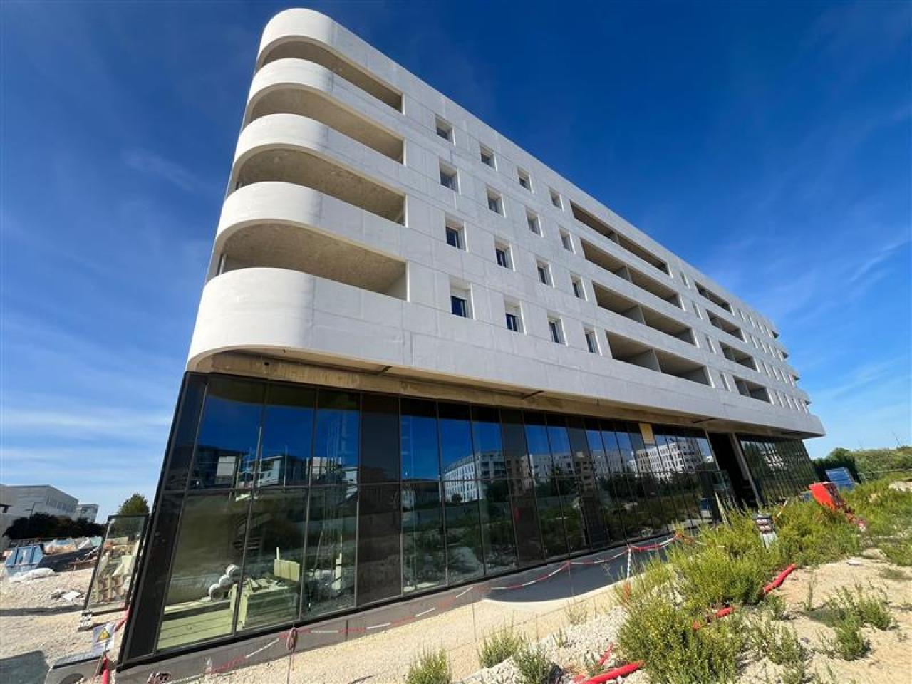 Commerce Castelnau-le-Lez 522m² Location Commerce Castelnau-le-Lez OLCOM2645082 1