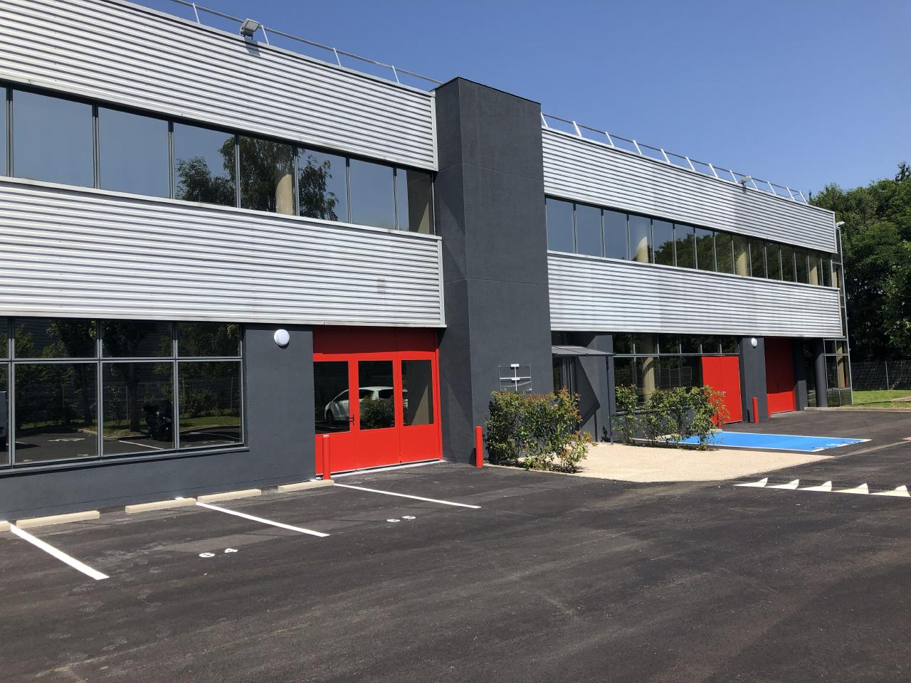 Local d'activité Tigery 227m² Location Local d'activité Tigery OLACT2536774
