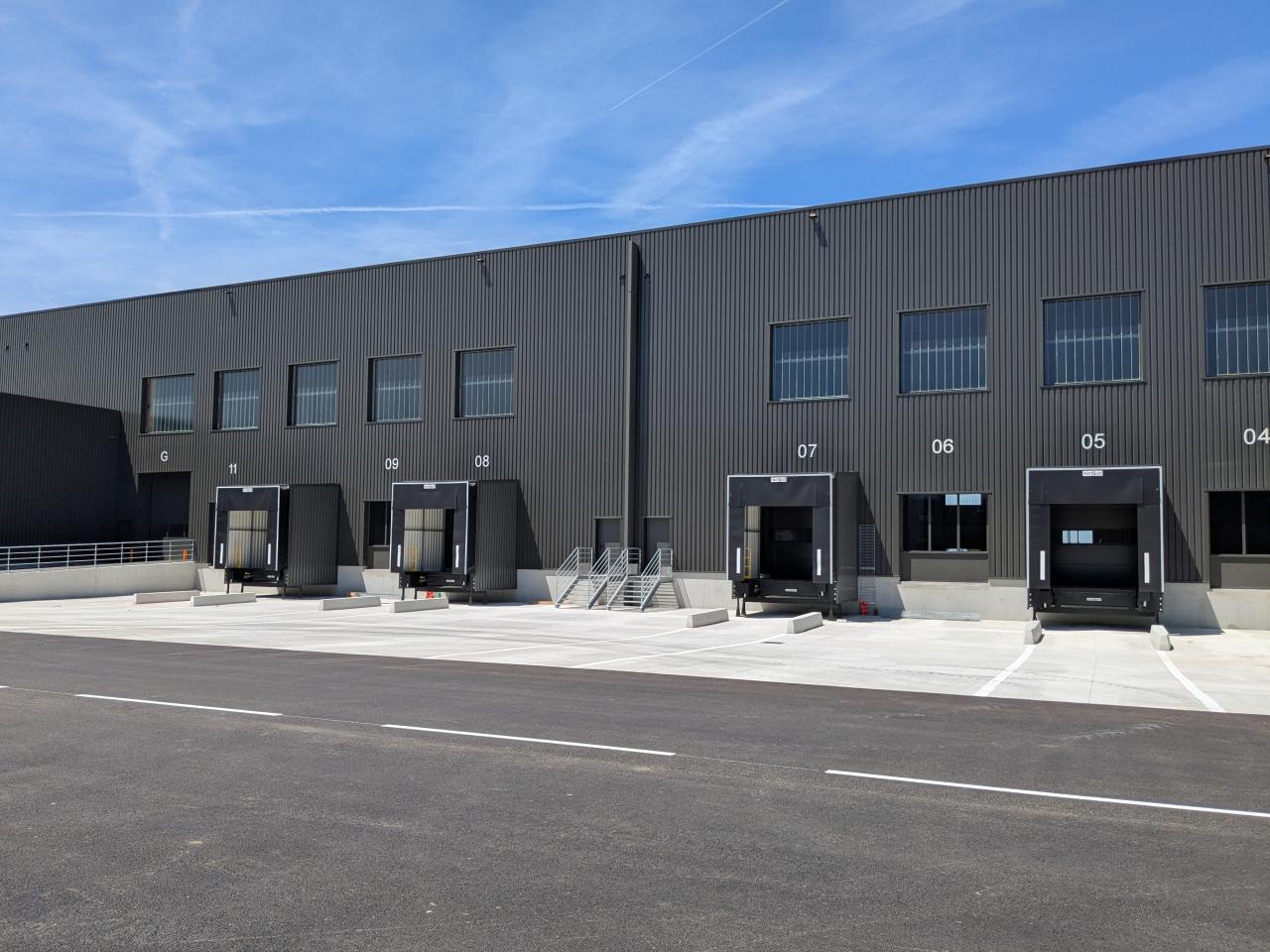Location Local d'activité Mionnay OLACT2311575 1