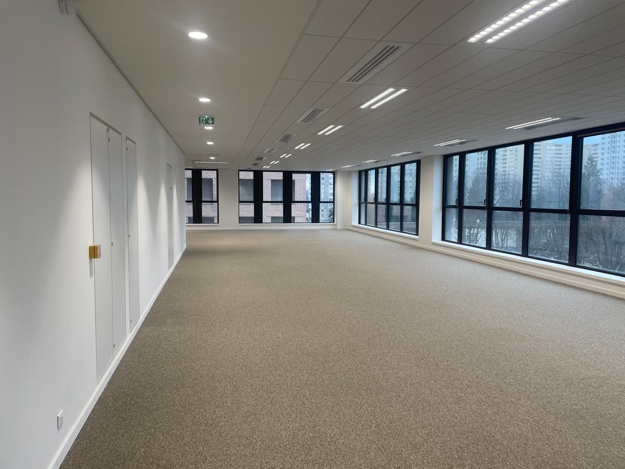 Location Bureau Bobigny Seine-Saint-Denis OLBUR2100221 1