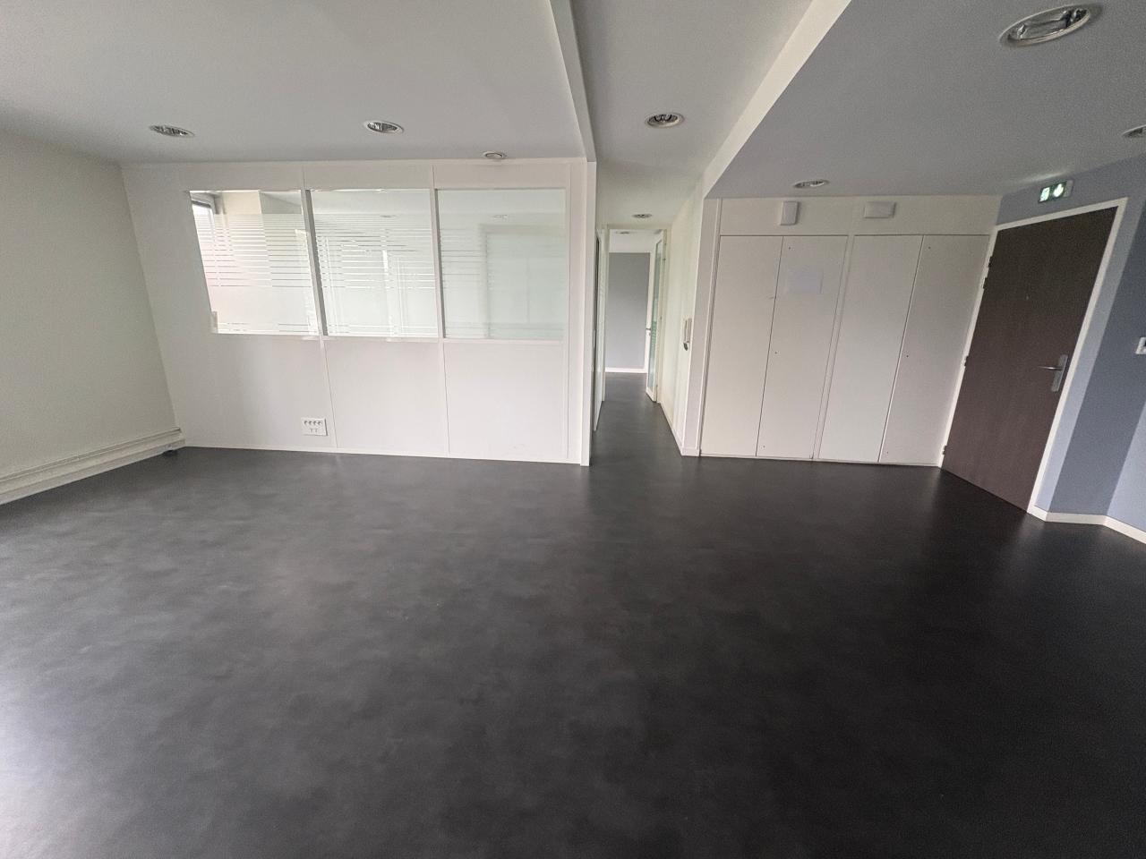 Bureau Nantes 107m² Vente Bureau Nantes OVBUR2641317 1