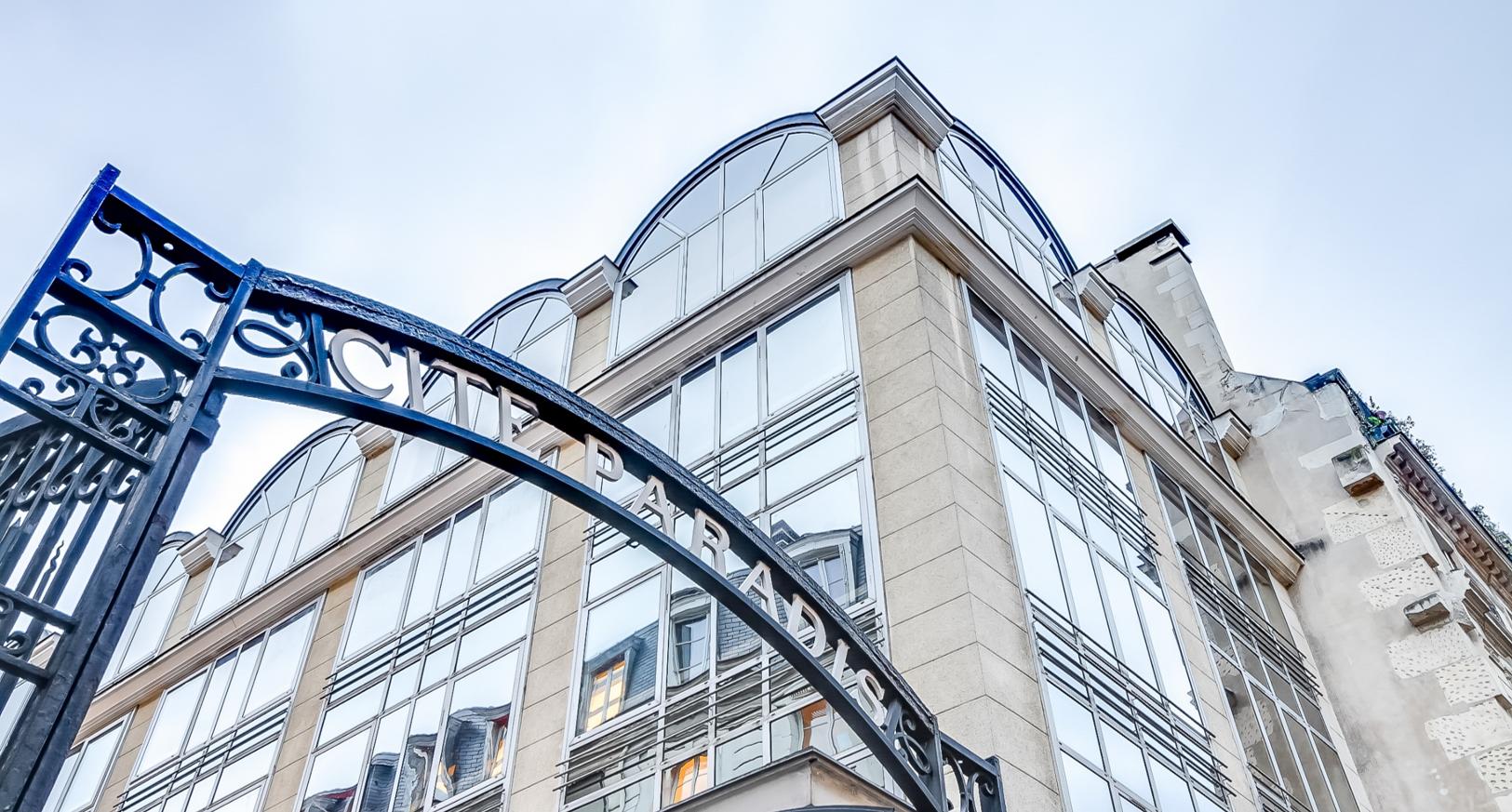 Coworking Paris m² Location Coworking Paris OLBUR2641668