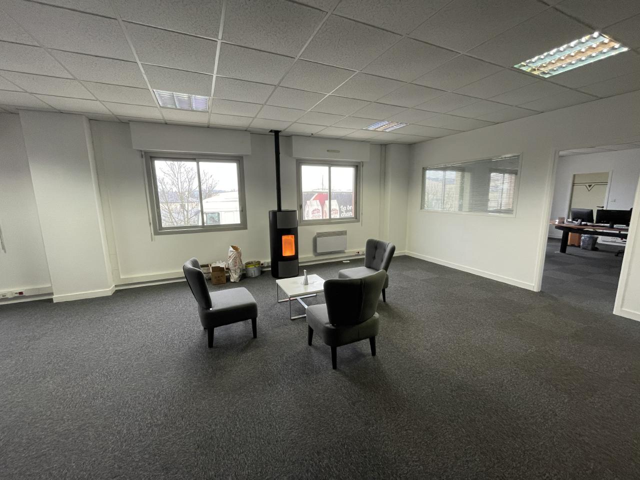 Location Local d'activité Argentré-du-Plessis Ille-et-Vilaine OLACT2318642 1