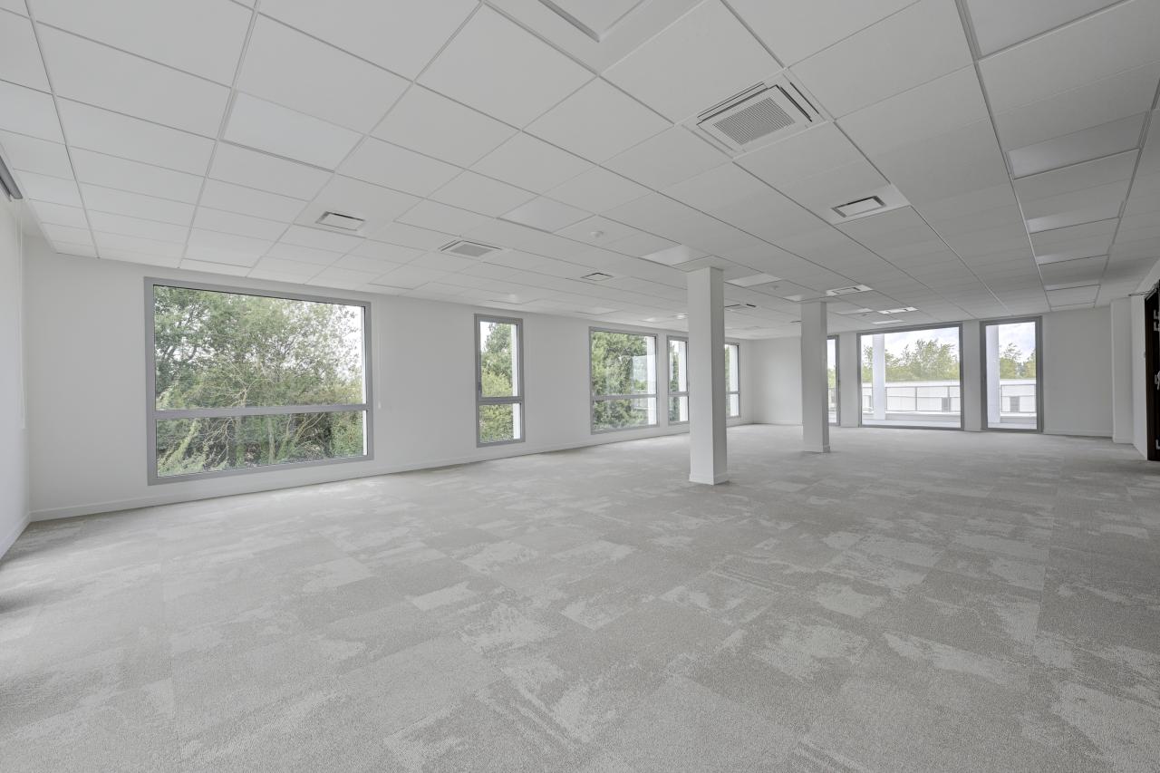 Bureau Serris 1248.65m² Location Bureau Serris OLBUR2206260