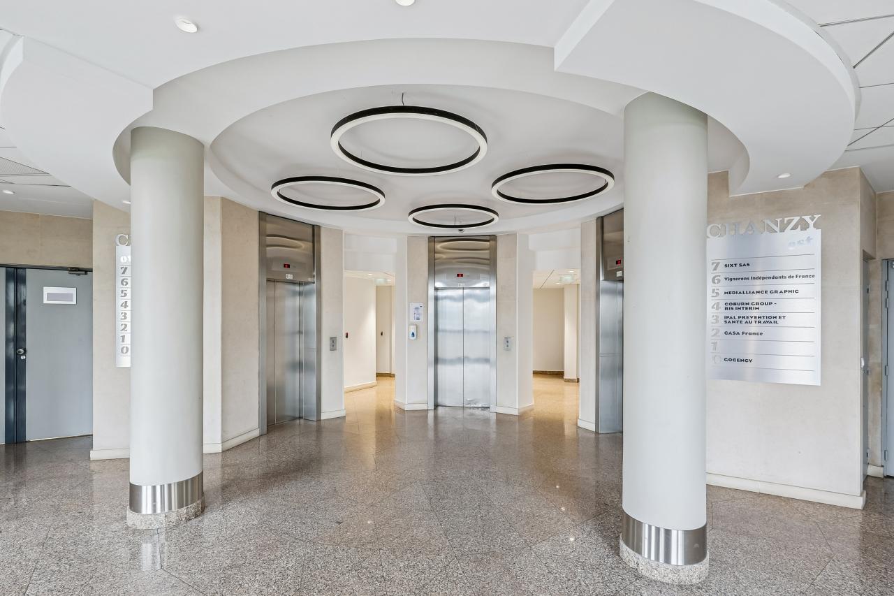 Bureau Charenton-le-Pont 1192.1m² Location Bureau Charenton-le-Pont Val-de-Marne OLBUR2207006