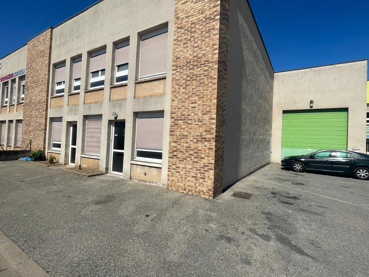 Local d'activité Vénissieux 384m² Location Local d'activité Vénissieux OLACT2639200 1