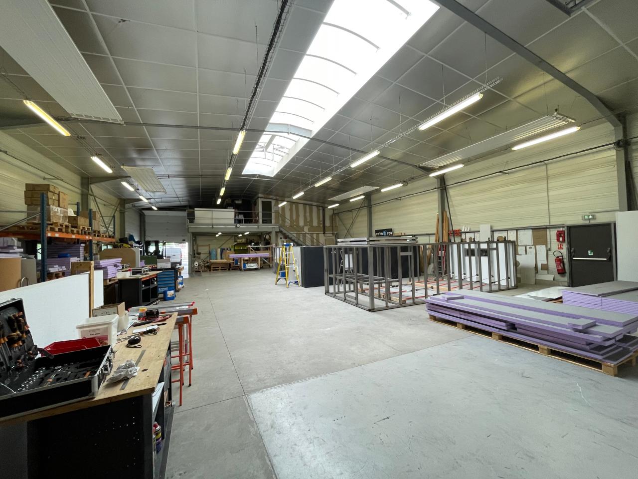 Local d'activité La Mézière 540m² Vente Local d'activité La Mézière OVACT2534617 1