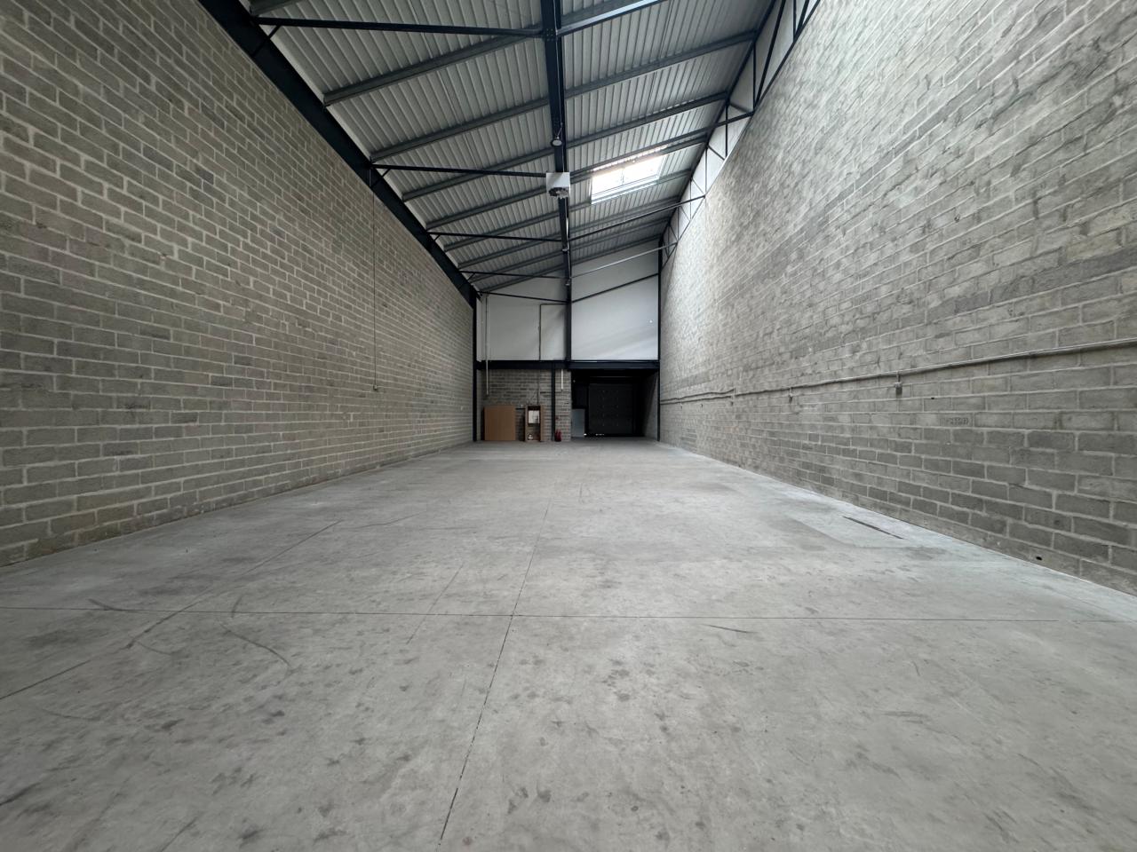 Local d'activité Cormeilles-en-Parisis 1064m² Location Local d'activité Cormeilles-en-Parisis Val-d'Oise OLACT2642944