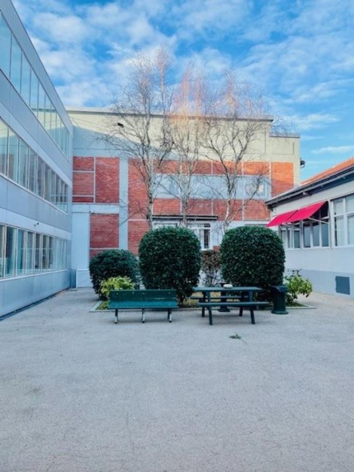 Bureau Ivry-sur-Seine 382m² Location Bureau Ivry-sur-Seine OLBUR2638608