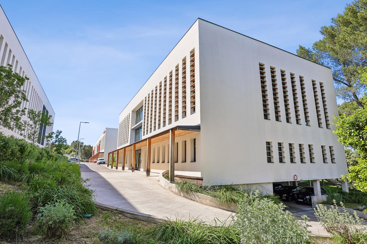 Location Bureau Aix-en-Provence Bouches-du-Rhône OLBUR2115155 1