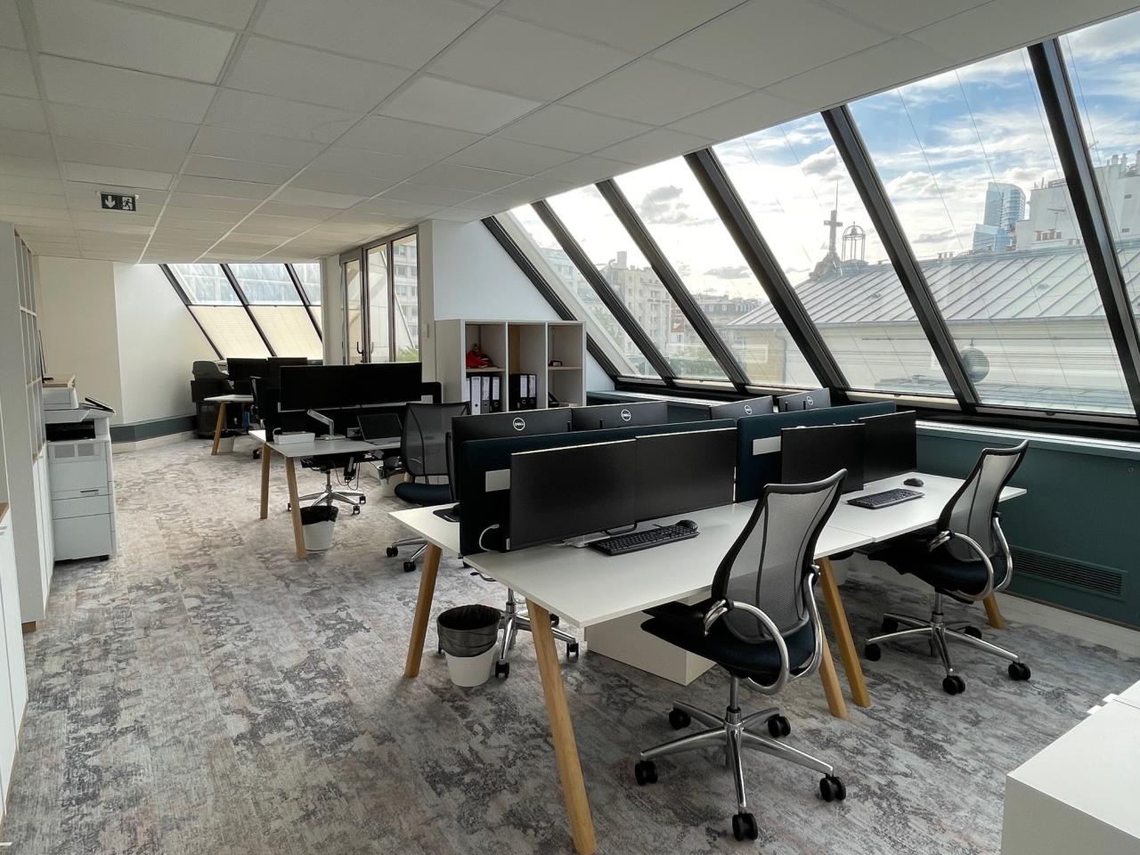 Bureau Neuilly-sur-Seine 101.4m² Location Bureau Neuilly-sur-Seine OLBUR2537328