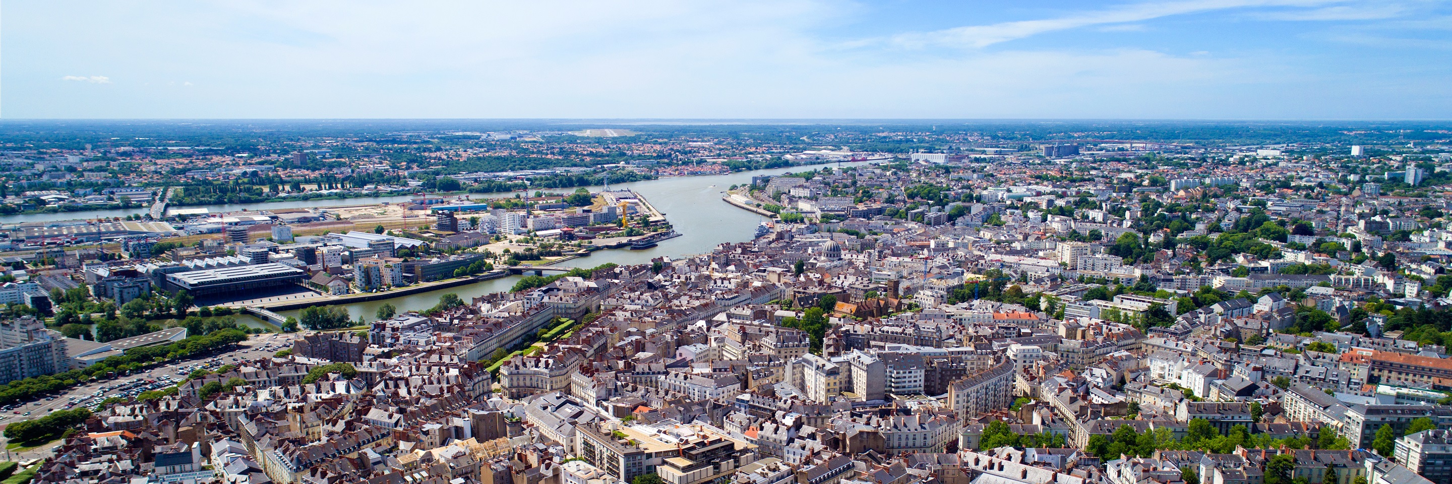 Vue aérienne centre ville Nantes