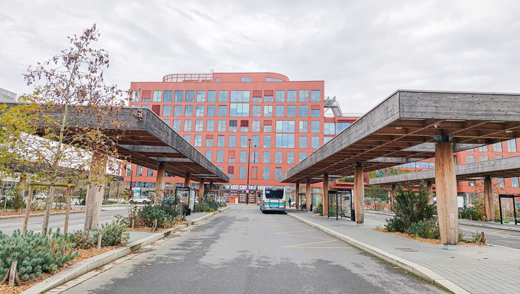 Quartier La Courrouze Rennes station de bus