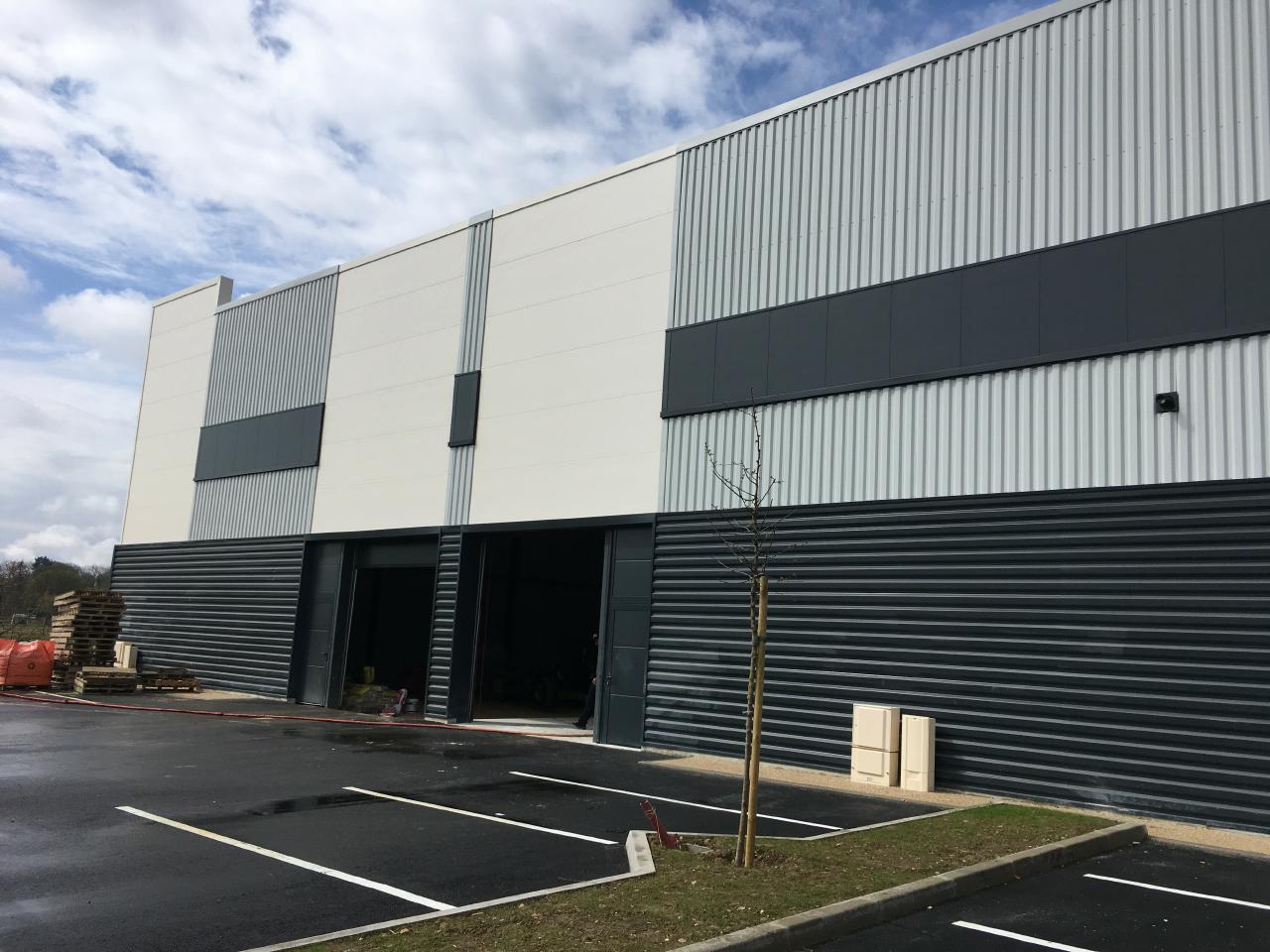 Location local d'activité Neuville-sur-Oise Val-d'Oise OLACT2315426