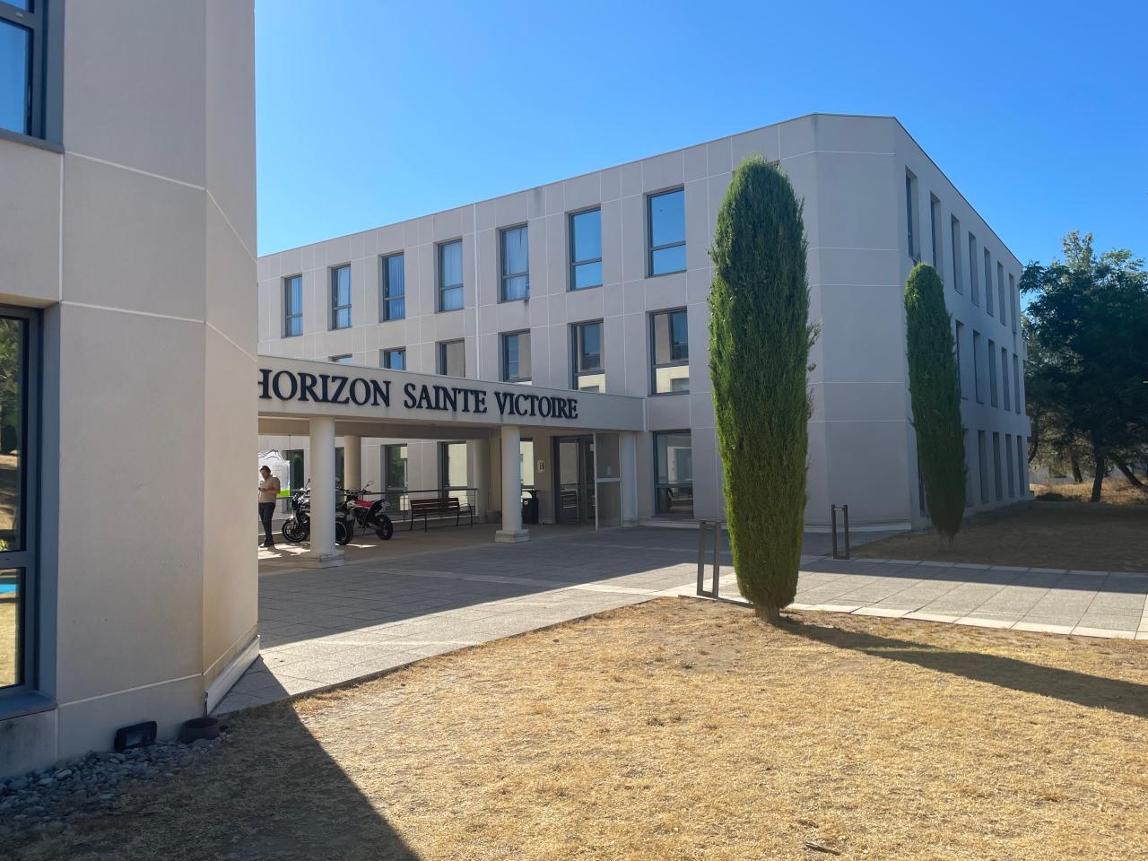 Location bureau Aix-en-Provence Bouches-du-Rhône OLBUR2530639