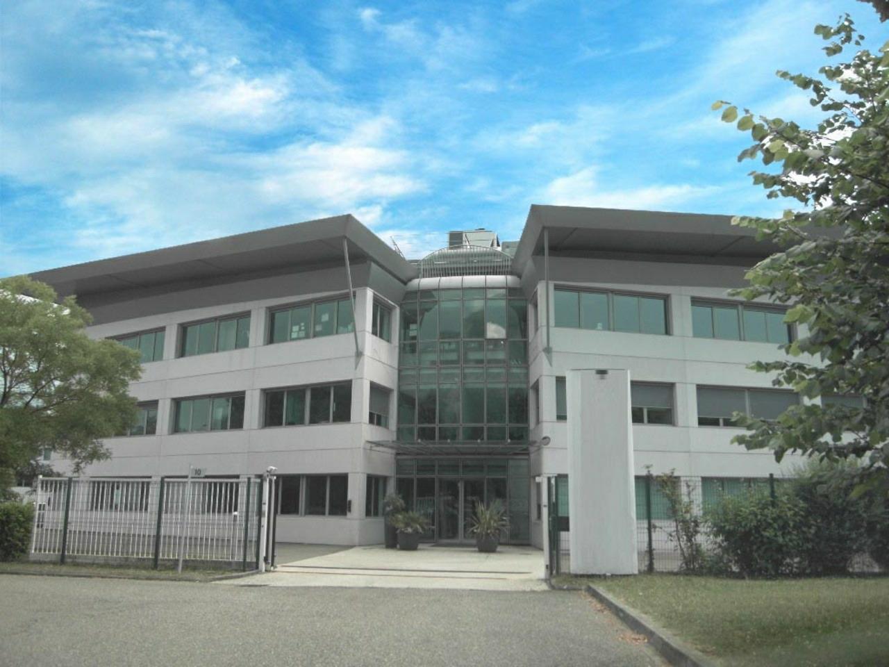 Location bureau Montbonnot-Saint-Martin 443m²