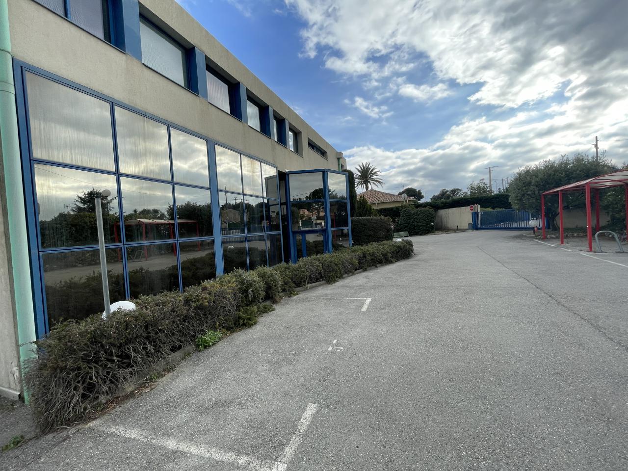 Location local d'activité Saint-Laurent-du-Var Alpes-Maritimes OLACT2534143