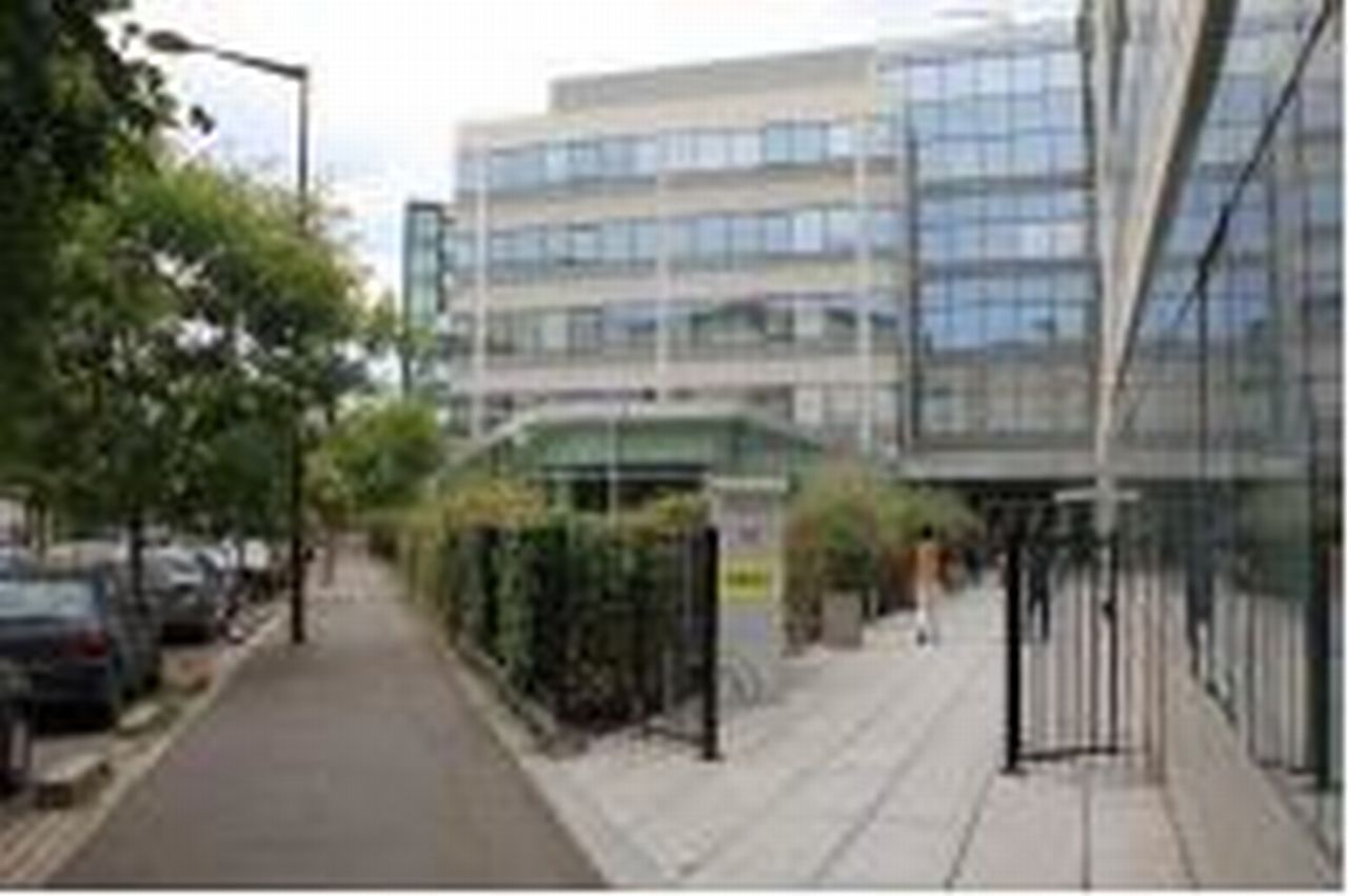 Location bureau Montigny-le-Bretonneux Yvelines OLBUR2200314 1