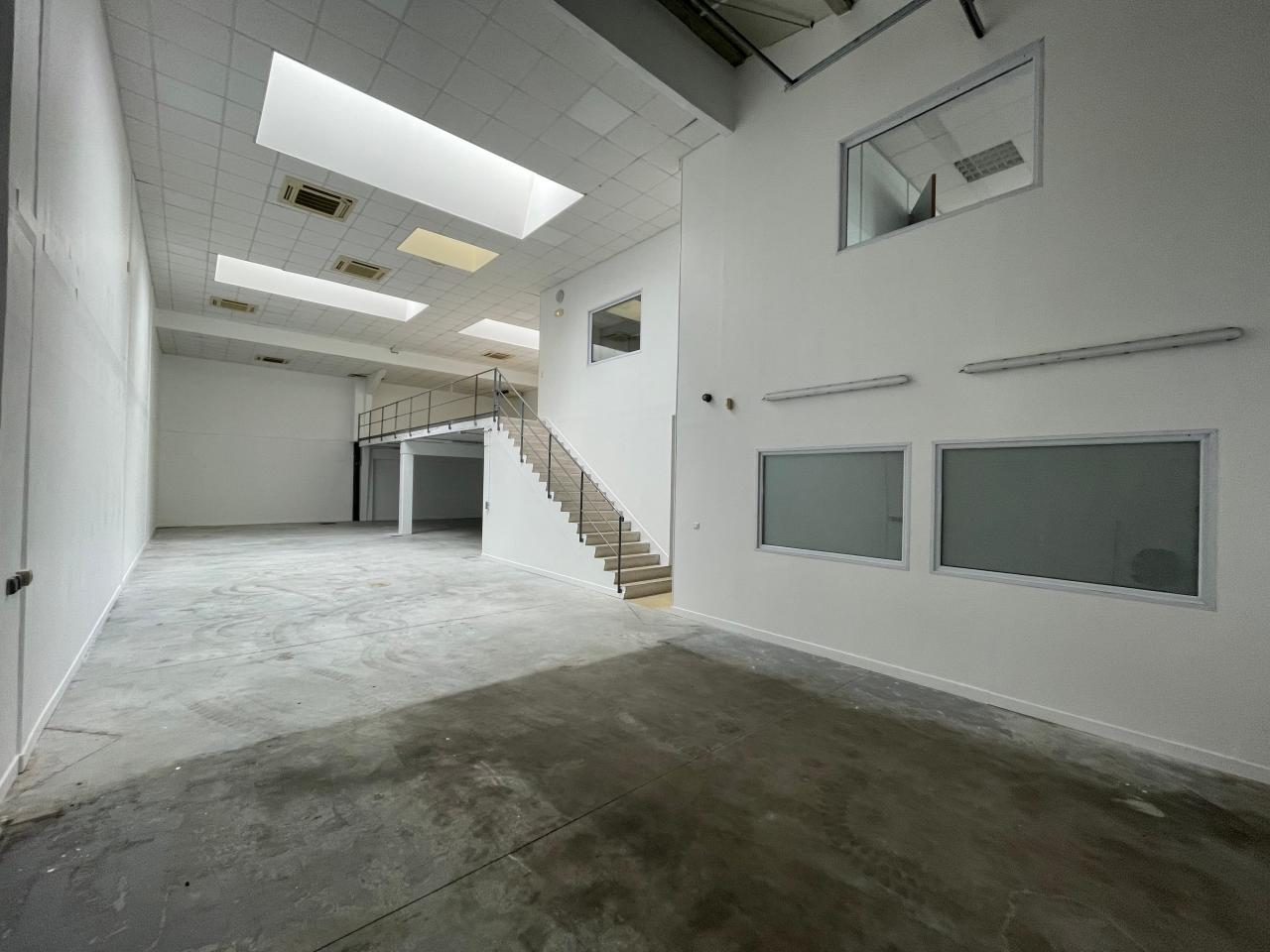 Location local d'activité Ennery Val-d'Oise OLACT2428456