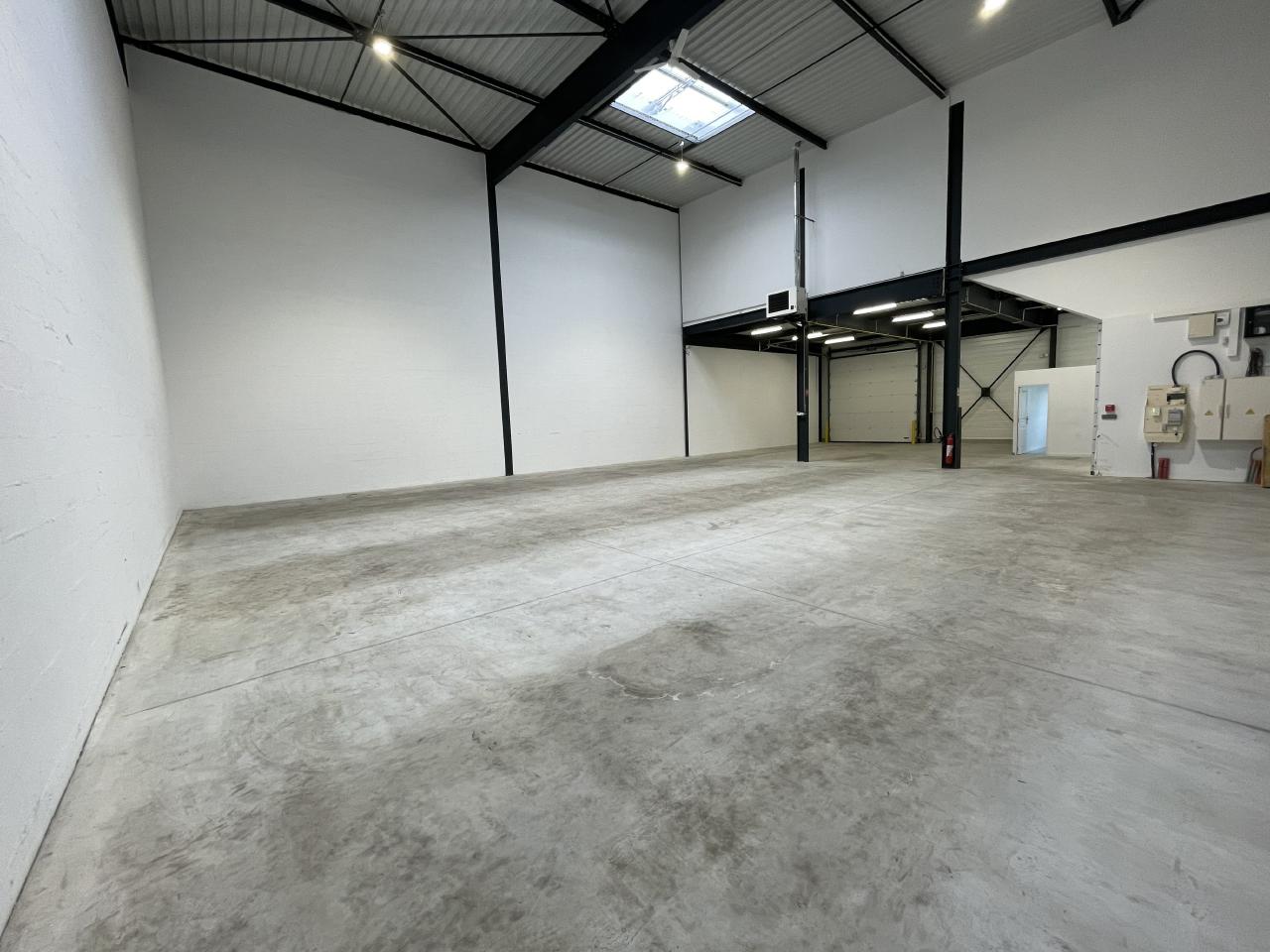 Location local d'activité Chanteloup-en-Brie Seine-et-Marne OLACT2425977 1