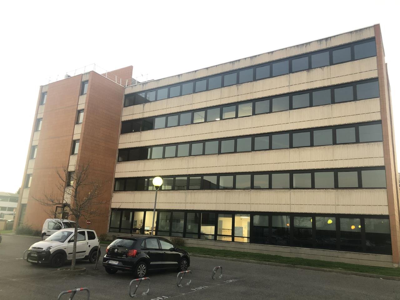 Location bureau Toulouse 643m²
