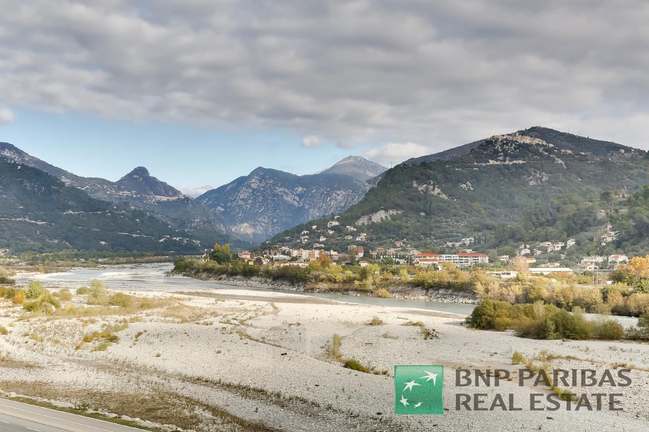 Location bureau Carros Alpes-Maritimes AOLBUR2114585_2