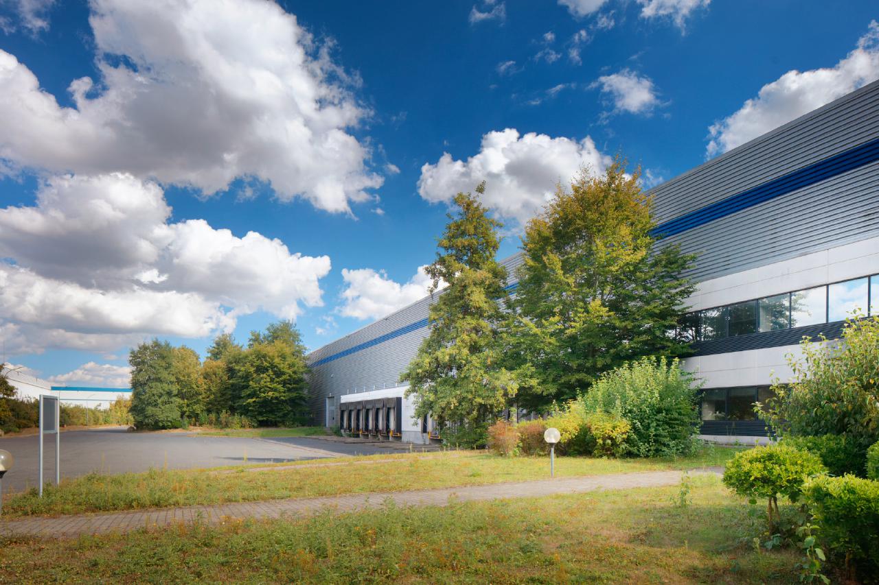Location entrepôt classe a Combs-la-Ville Seine-et-Marne OLLOG2207325
