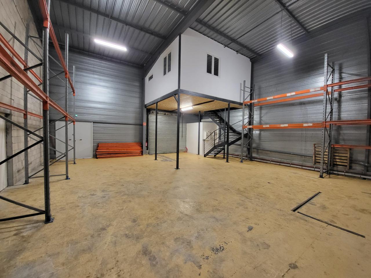 Location local d'activité Servon Seine-et-Marne OLACT2207049