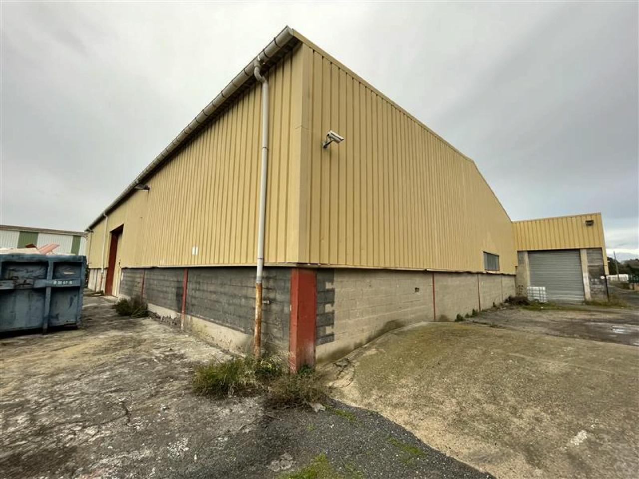 Vente local d'activité Béziers Hérault OVACT2428076