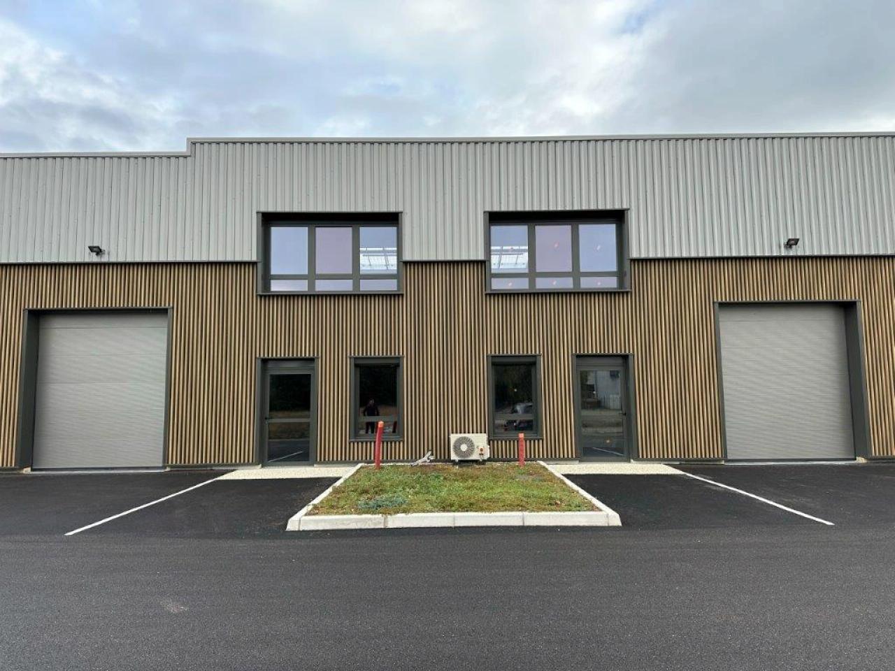 Vente local d'activité Bourgoin-Jallieu Isère OVACT2428466