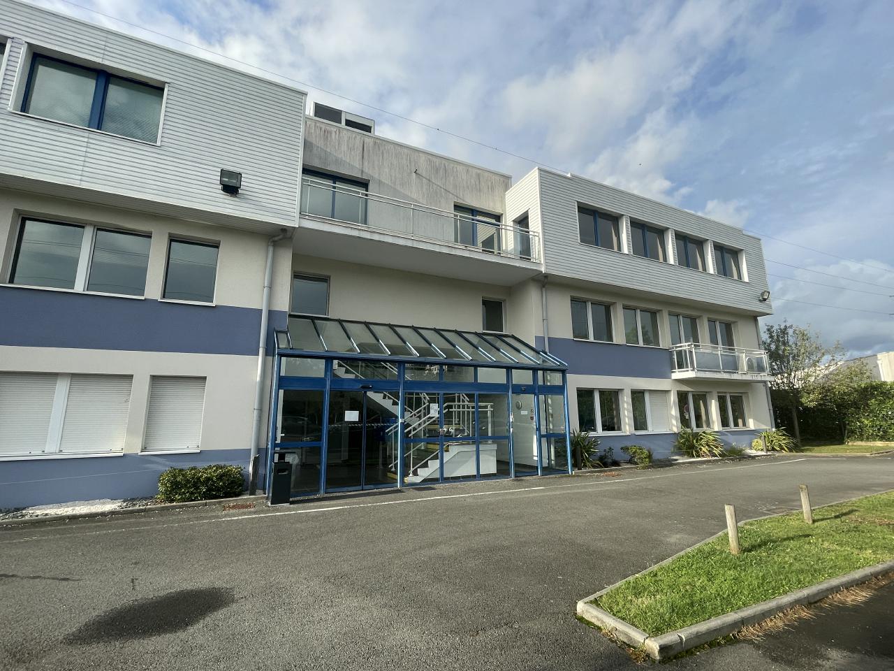 Location bureau Cesson-Sévigné Ille-et-Vilaine OLBUR2426251