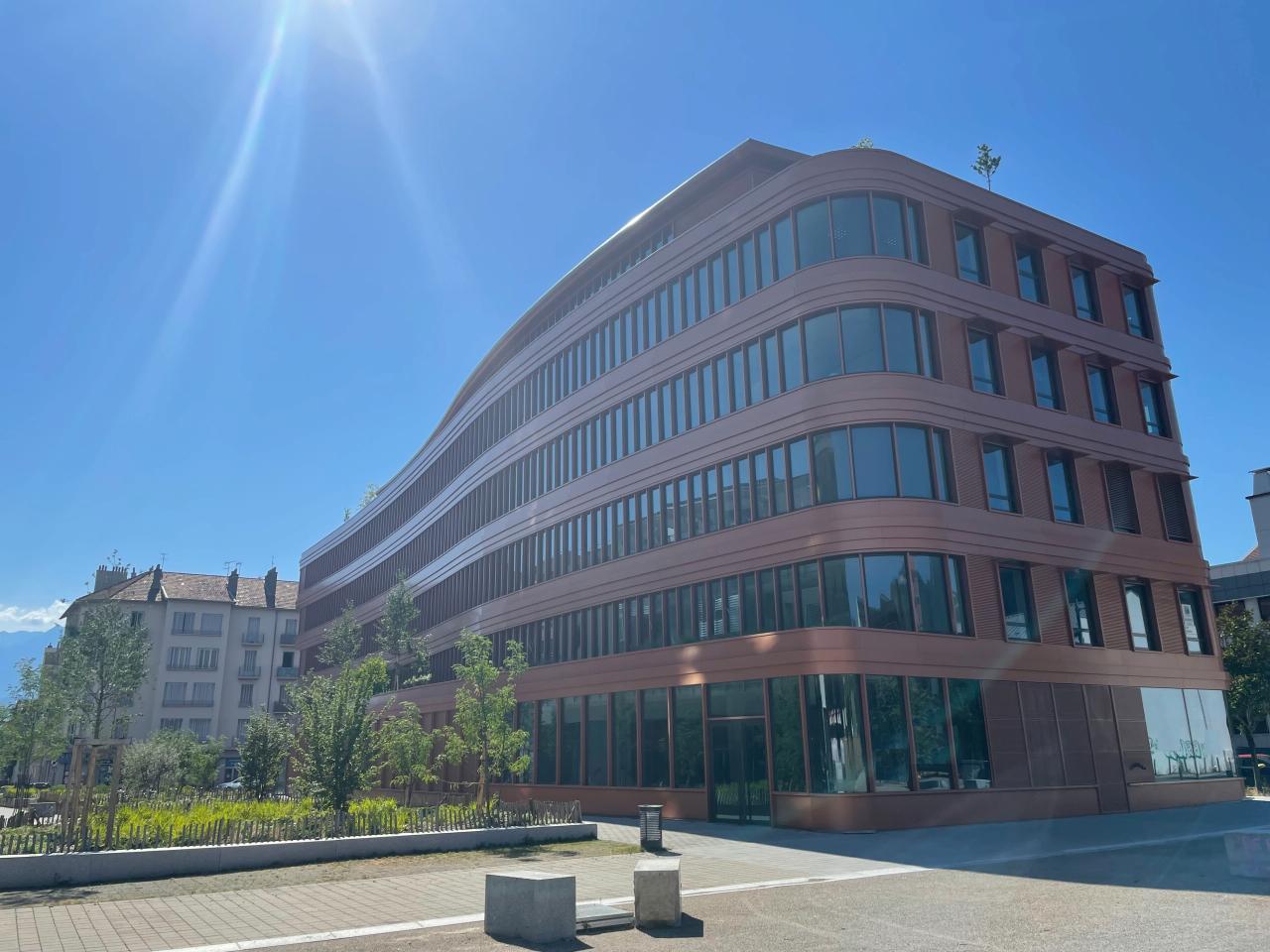 Location commerce Grenoble Isère OLCOM2201091