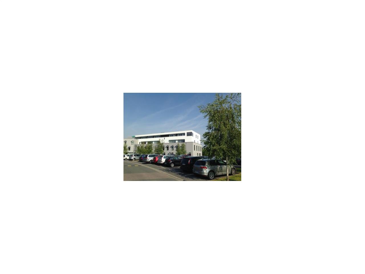 bureau Villeneuve-d'Ascq à vendre 851m²