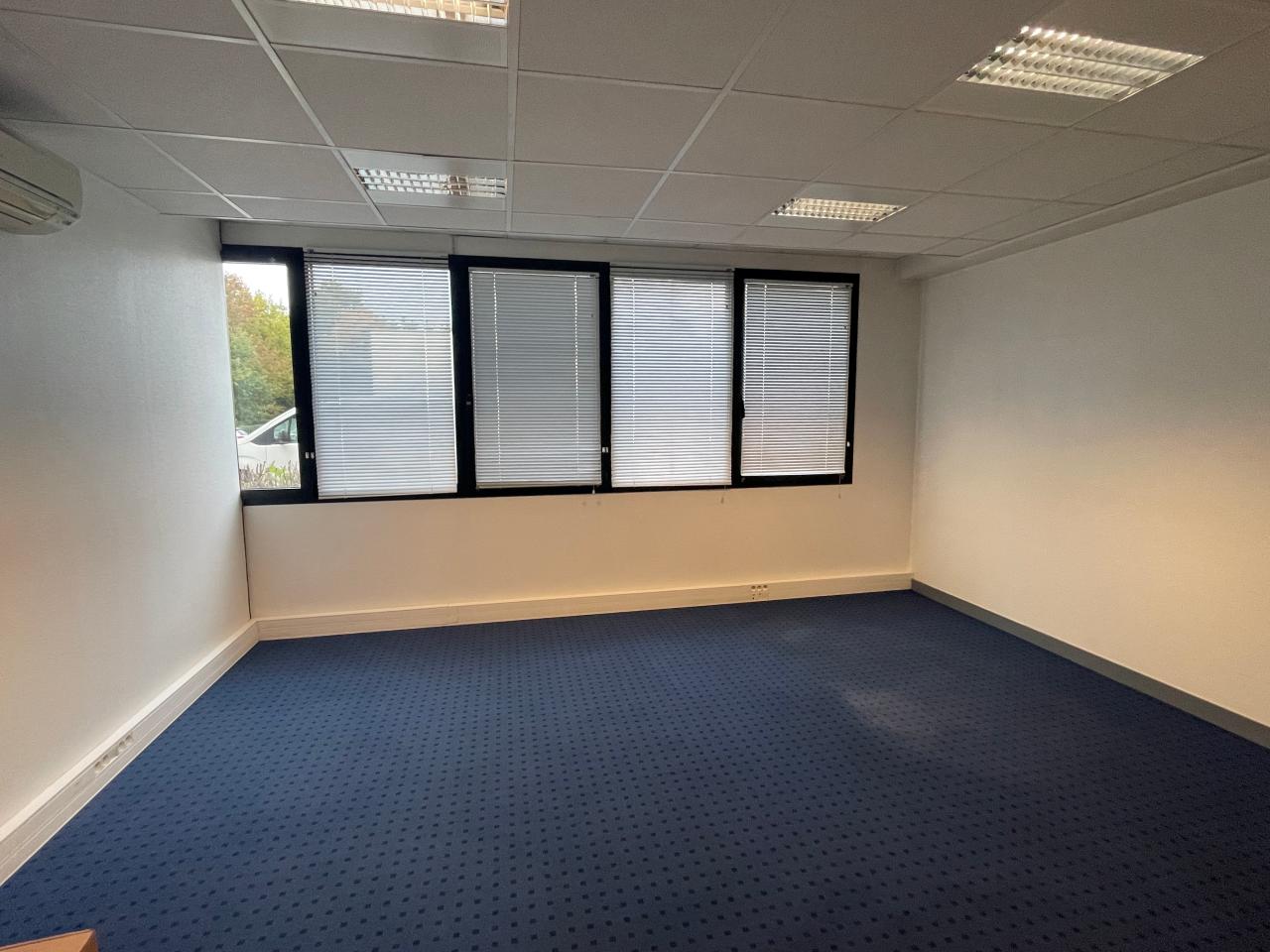 Location bureau Rennes Ille-et-Vilaine OLBUR2536171 1