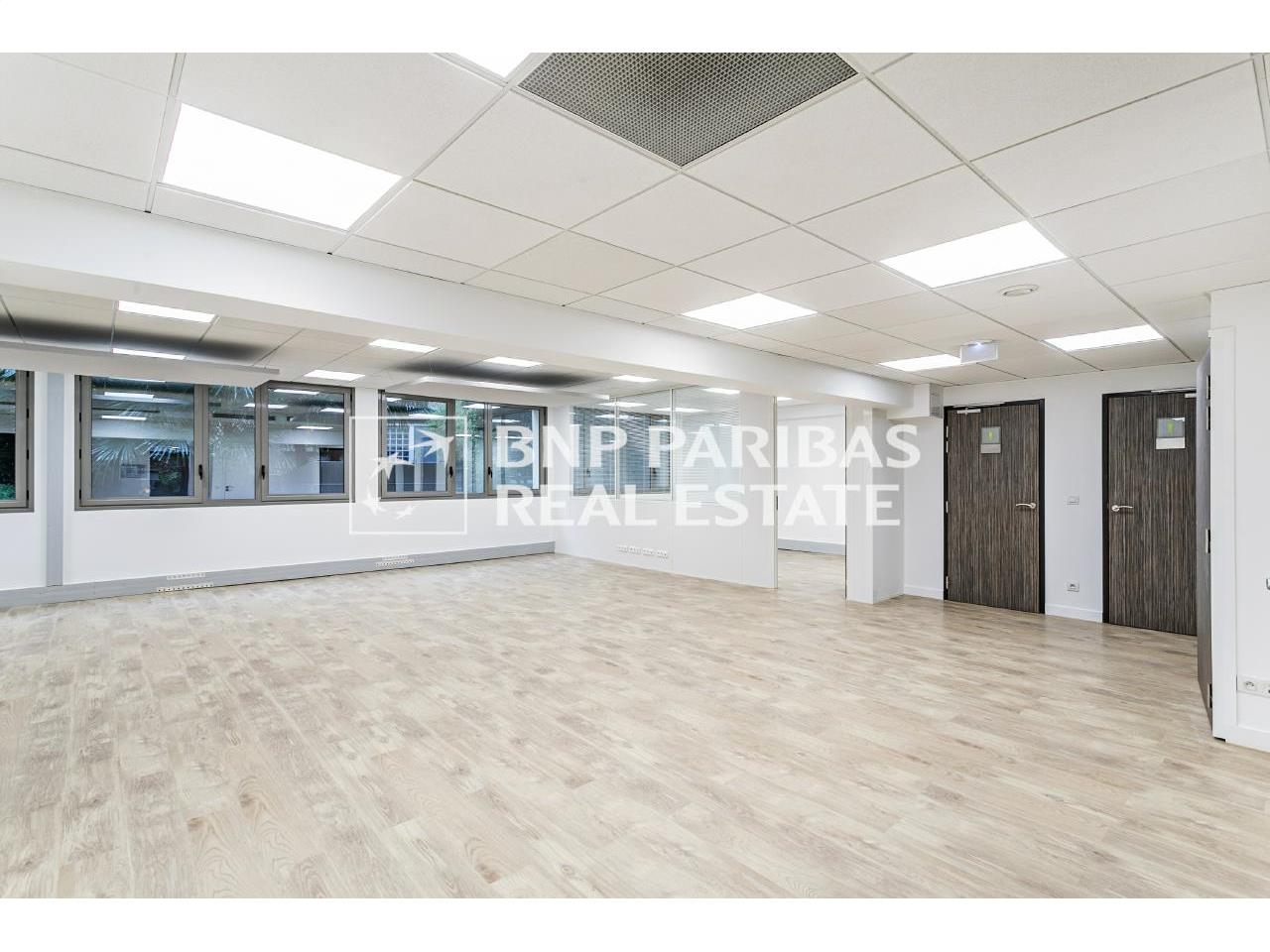 Neuilly-sur-Seine bureau à louer 126m²
