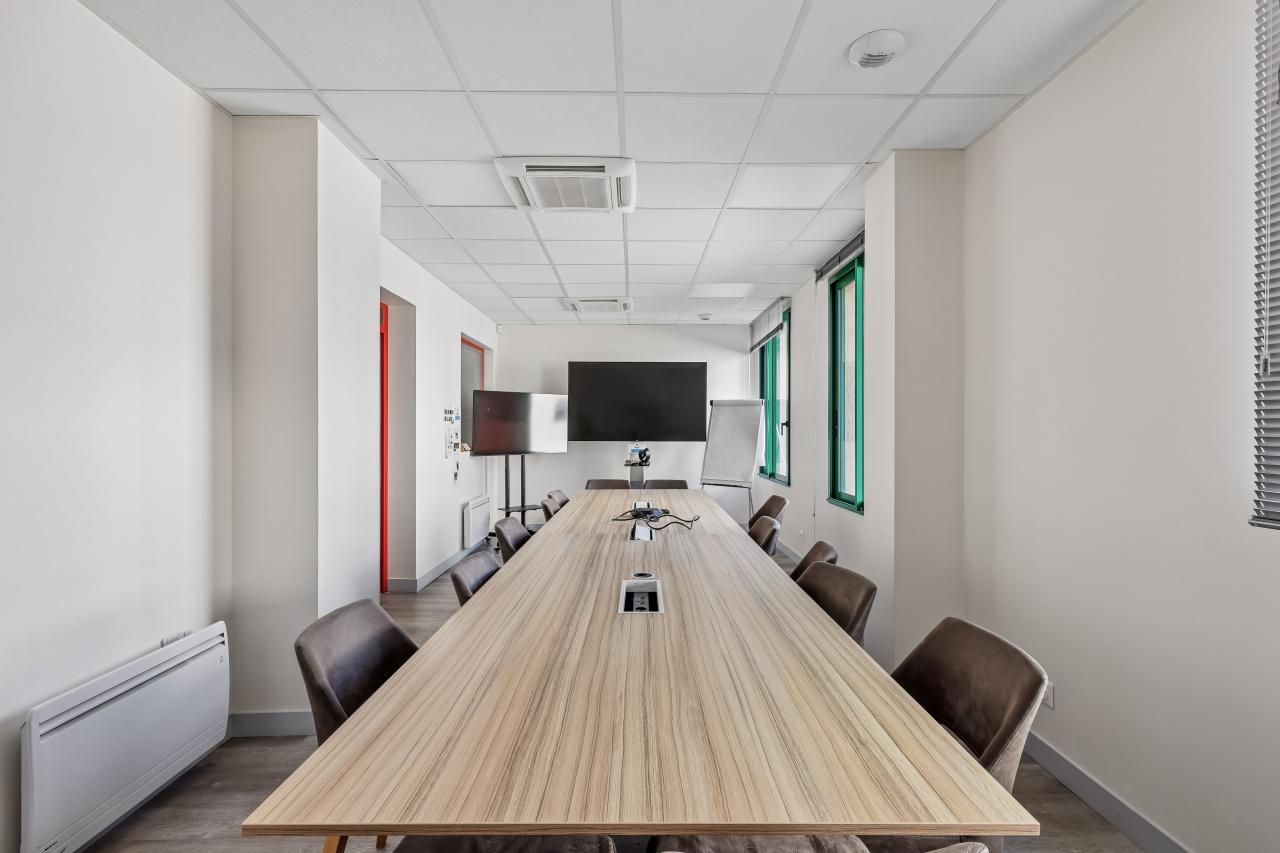 Vente bureau Pontault-Combault Seine-et-Marne OVBUR2638156