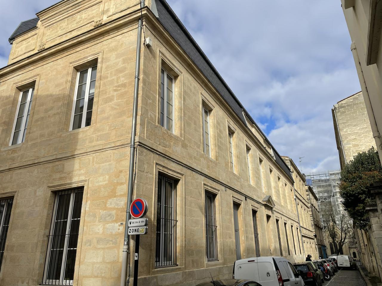 Location bureau Bordeaux 500m²