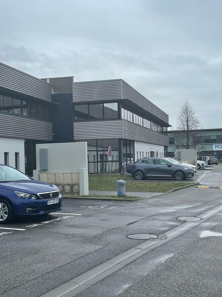 Location bureau Niederhausbergen Bas-Rhin OLBUR2110762