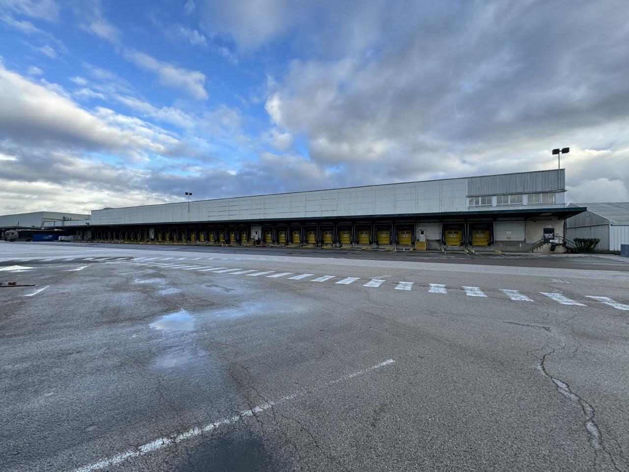 Location entrepôt classe b Besançon Doubs OLLOG2419611