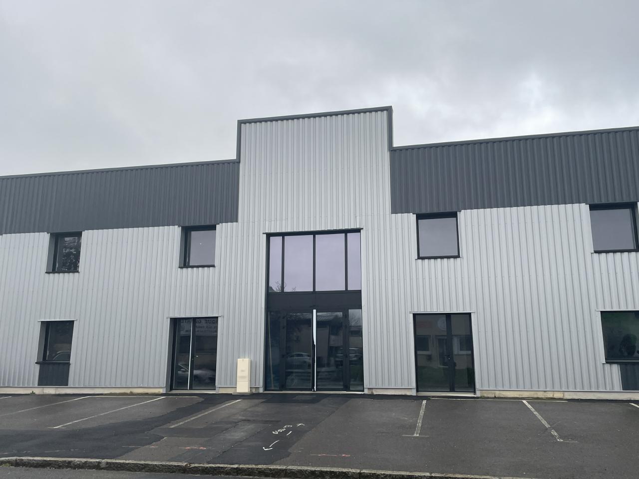 Location bureau Pacé Ille-et-Vilaine OLBUR2310628