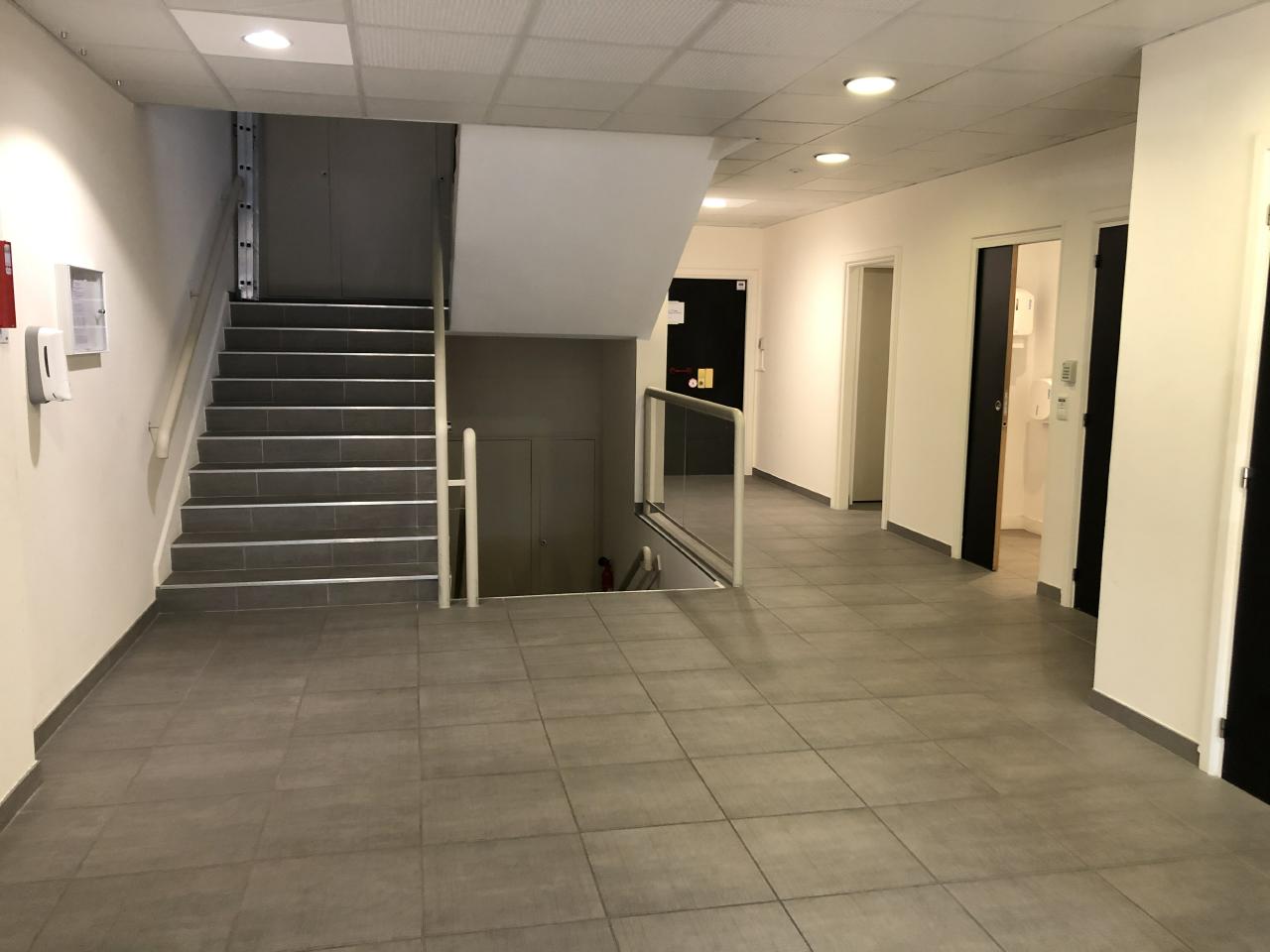 Location bureau Aix-en-Provence Bouches-du-Rhône OLBUR2115123 8