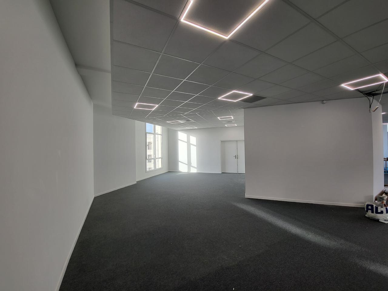 Vente bureau Chessy Seine-et-Marne OVBUR2207314 4