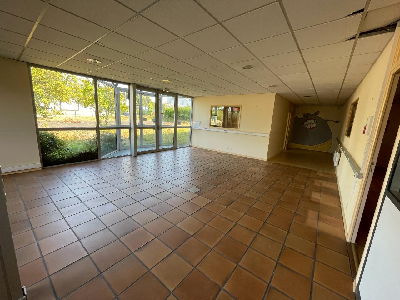 Vente local d'activité Chantepie Ille-et-Vilaine OVACT2425747 1