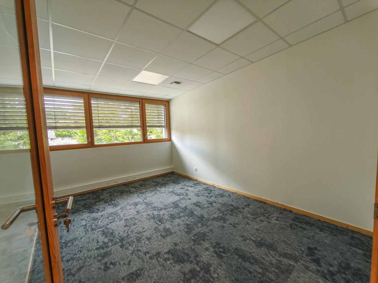 Vente bureau Châteaubourg Ille-et-Vilaine OVBUR2641650 6