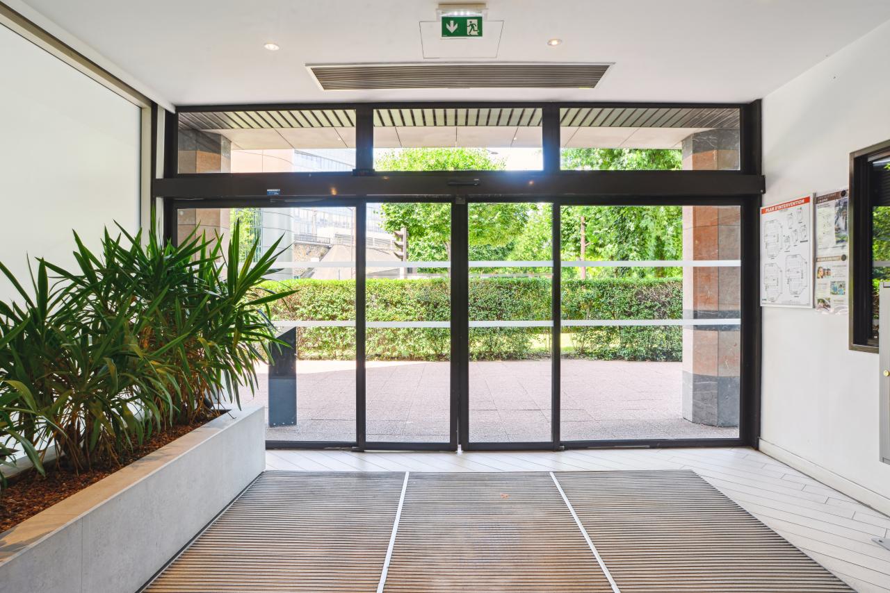 Location bureau Issy-les-Moulineaux Hauts-de-Seine OLBUR2426413 7